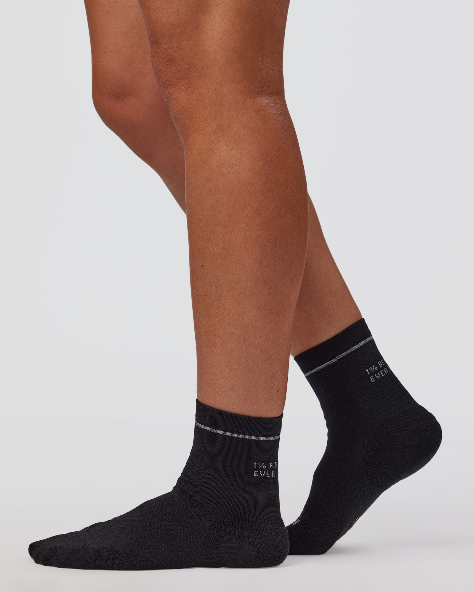 1% Better Performance Quarter Socks - Black-Reflective