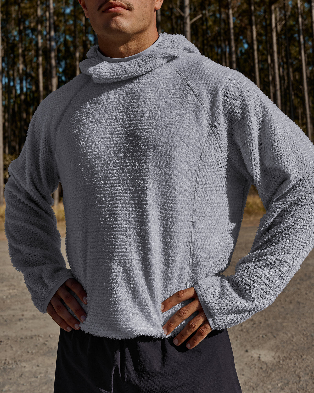 REGULAR RELAXED FIT
