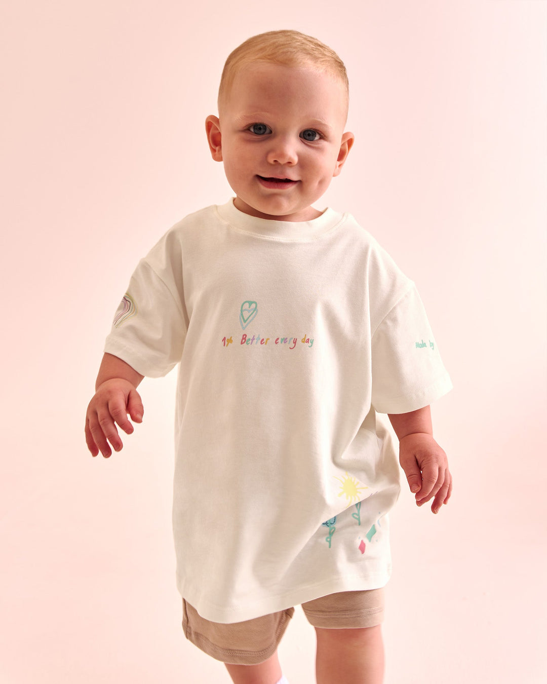 Child wearing Mother&