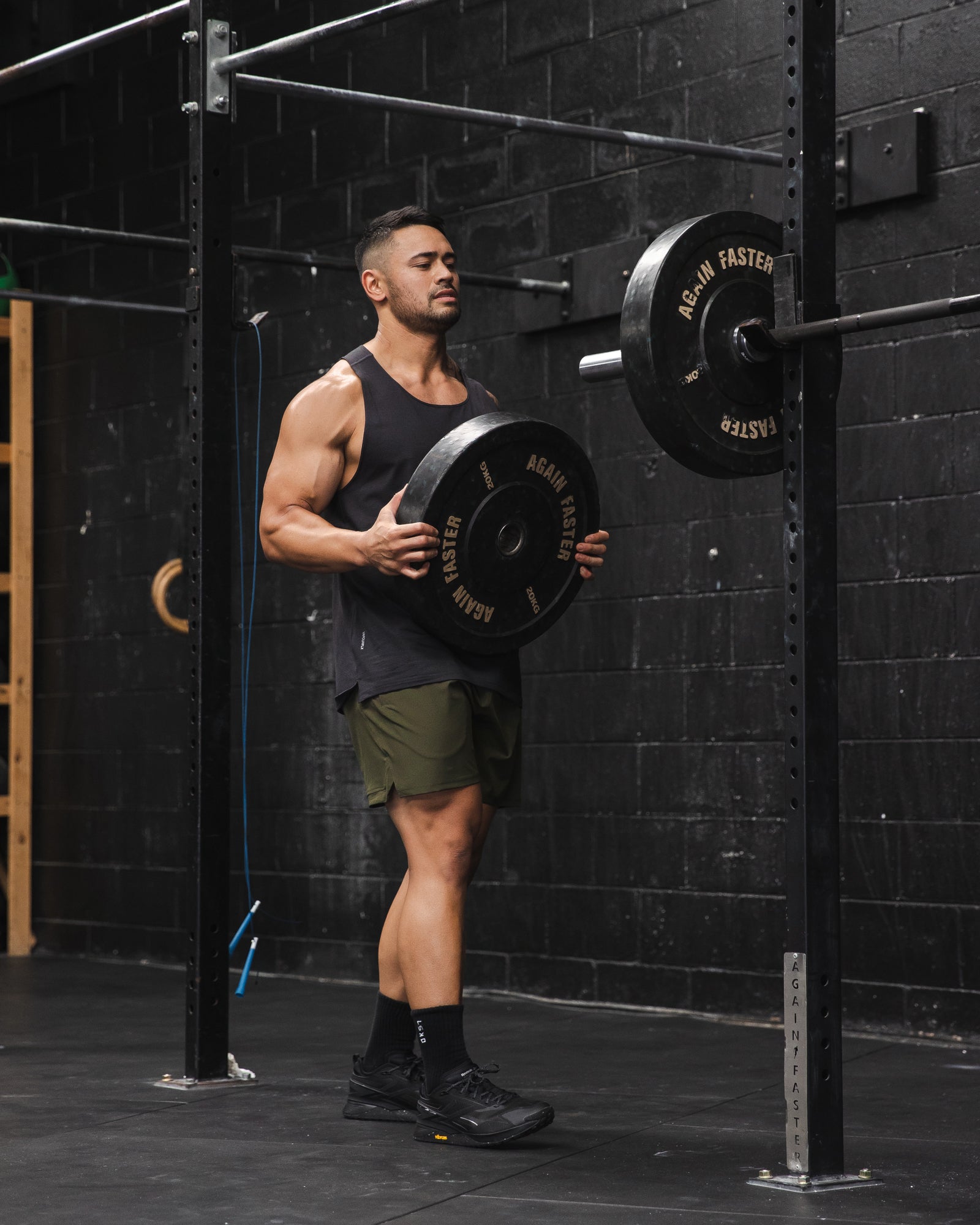Man wearing Challenger 6" Performance Short - Forest Night