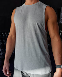 Wan wearing AeroFLX+ Seamless Muscle Tank - Light Grey Marl