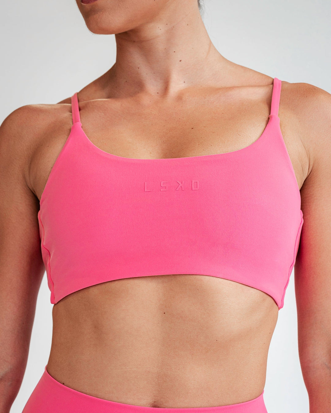 Twist Sports Bra - Carmine Rose