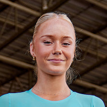 Model's Photo - Charlee