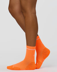 Fast Performance Quarter Socks 2.0 - Neon Orange-White