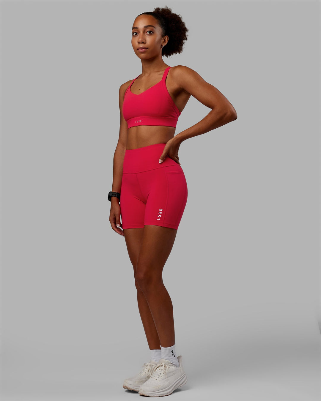 Women Wearing Flux Ultra High-Rise 6" Short Pockets - Scarlet