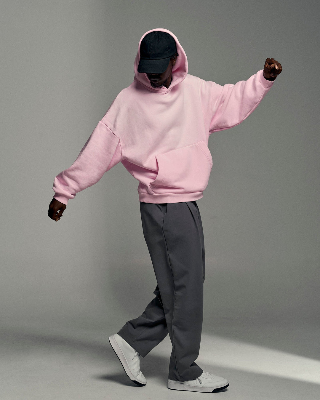 Man wearing Memory In Motion Ultra Heavyweight Washed Hoodie - Marshmallow Washed | Model:Okello | Size:L