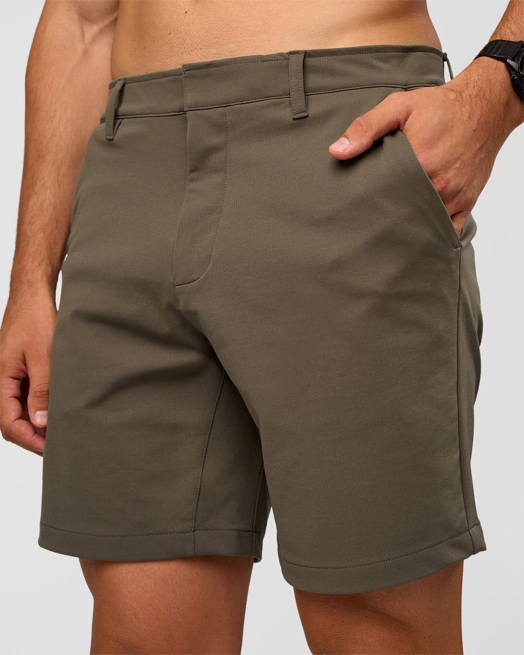 Man wearing All Day ZeroCrease™ Regular 8" Short - Walnut Grey | Model:Liam | Size:34