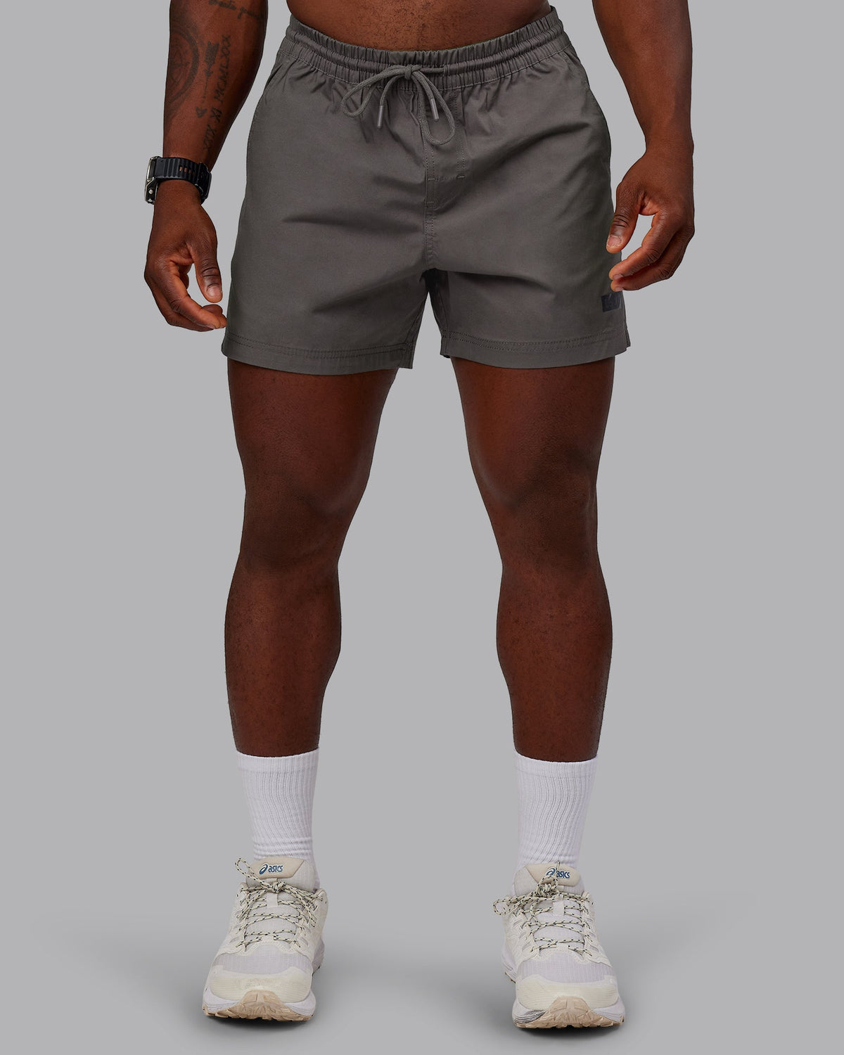 Man wearing Daily 5" Short - Dark Storm | Model:Sam | Size:L - view 2