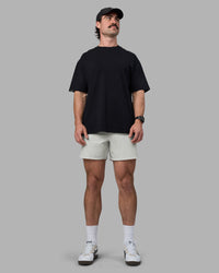 Man wearing Easy FLXCotton Tee Oversize - Black | Model:Adam | Size:L | Thumbnail Index: 5