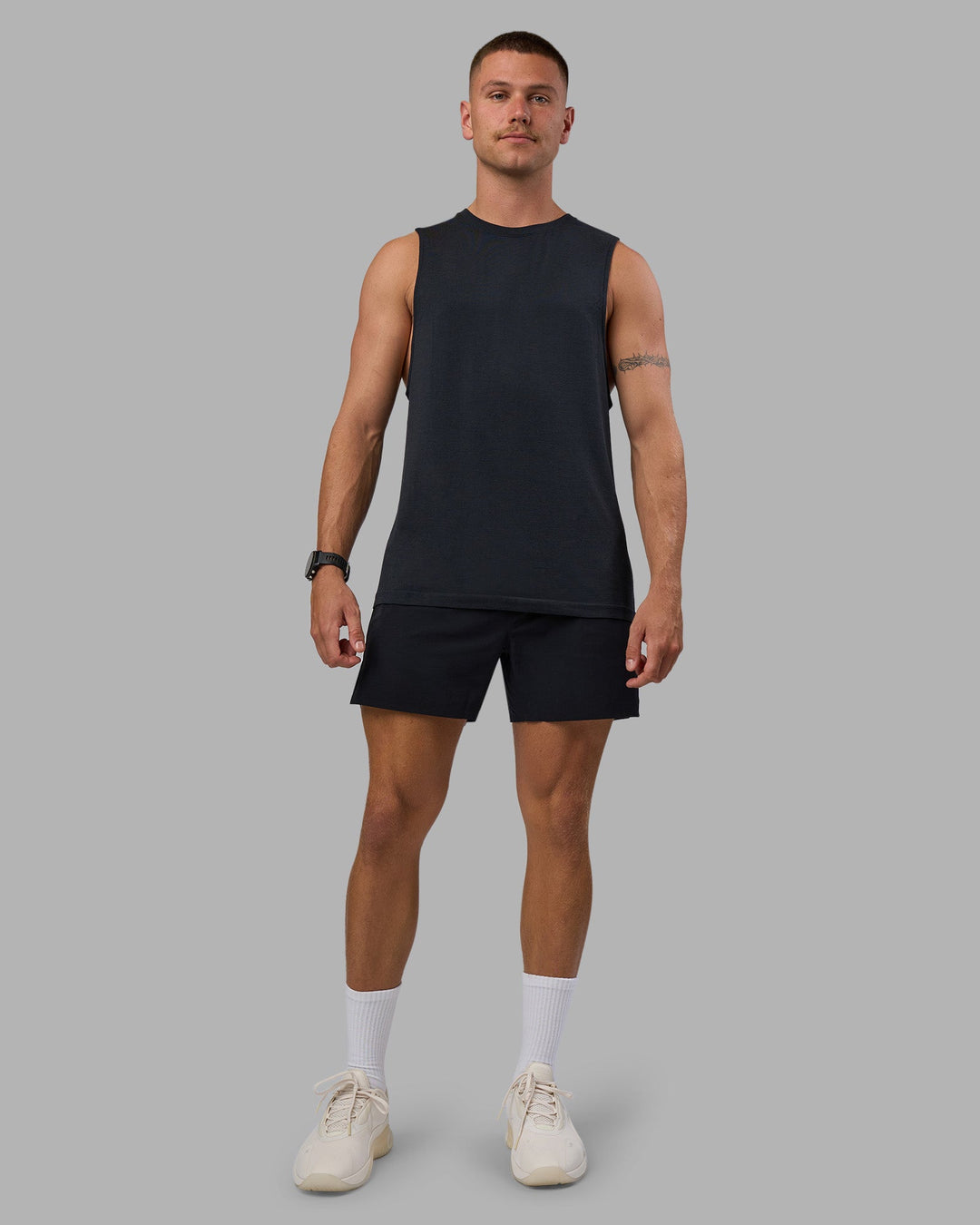 Man wearing Hybrid Lined 5&quot; Short - Black-Reflective | Model:Nikola | Size:L