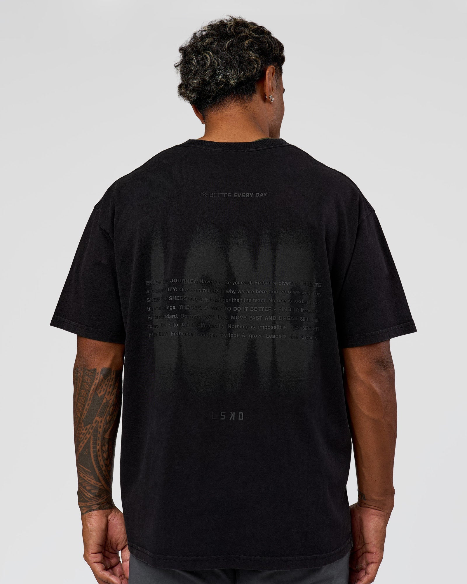 Man wearing Memory in Motion Heavyweight Oversized Tee - Black Washed | Model:Xav | Size:L