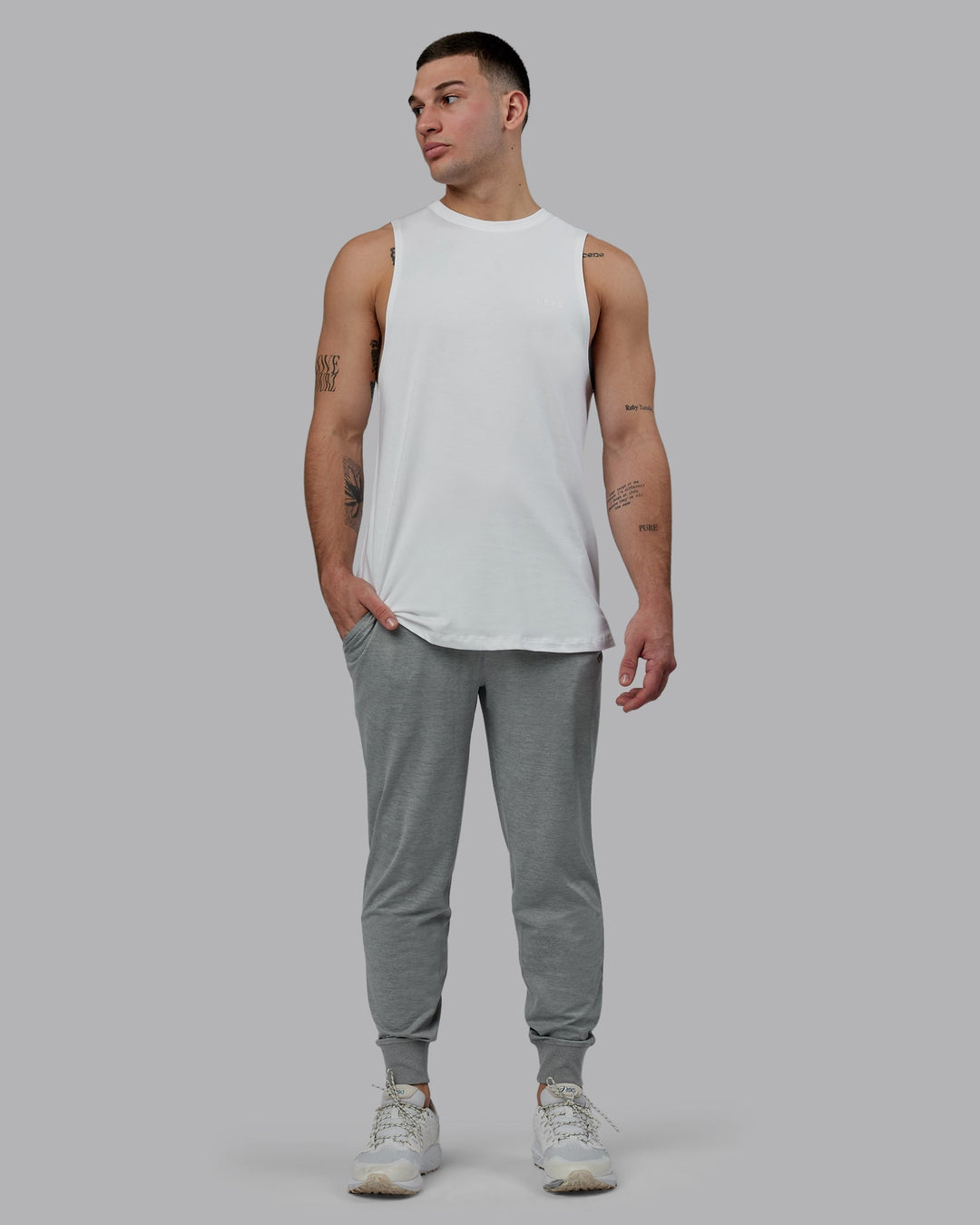 Man Wearing Restore CloudFLX Jogger - Light Grey Marl