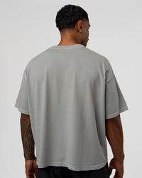 Man wearing Oversized Heavyweight Boxed Tee - Light Grey Marl | Model:Xav | Size:L