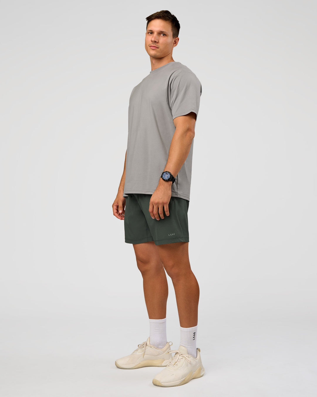 Man wearing Rep 7&