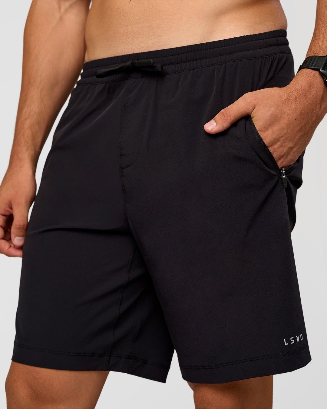 Man wearing Rep 9&