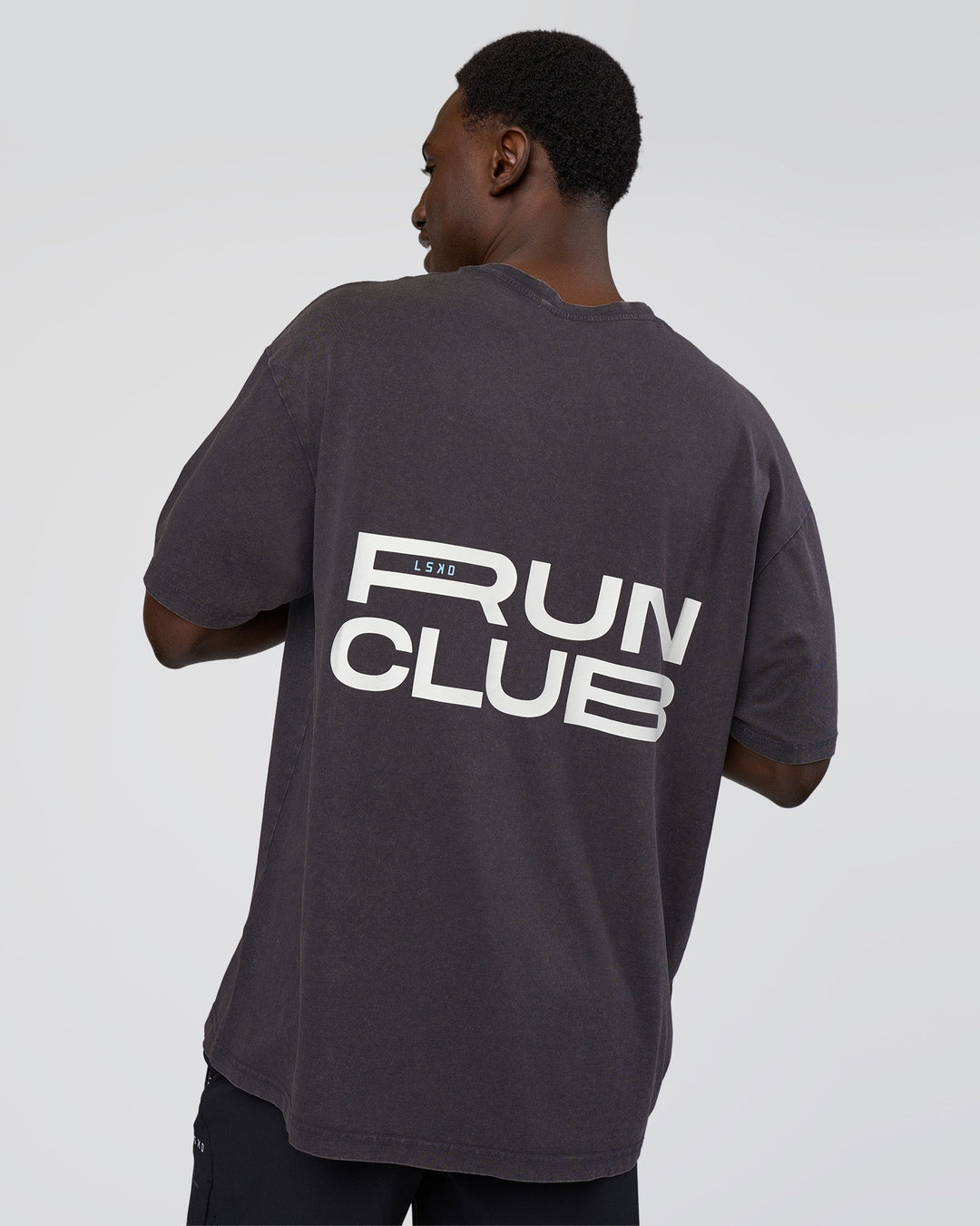 Man wearing Runner&