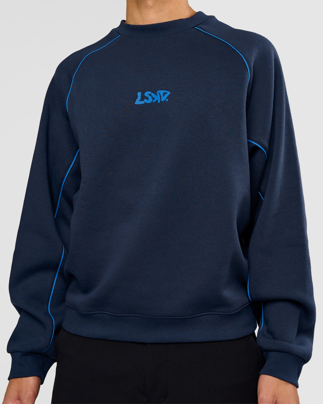Man wearing Axis Boxy Crew Sweater - Future Navy-Palace Blue | Model:Leandro | Size:M