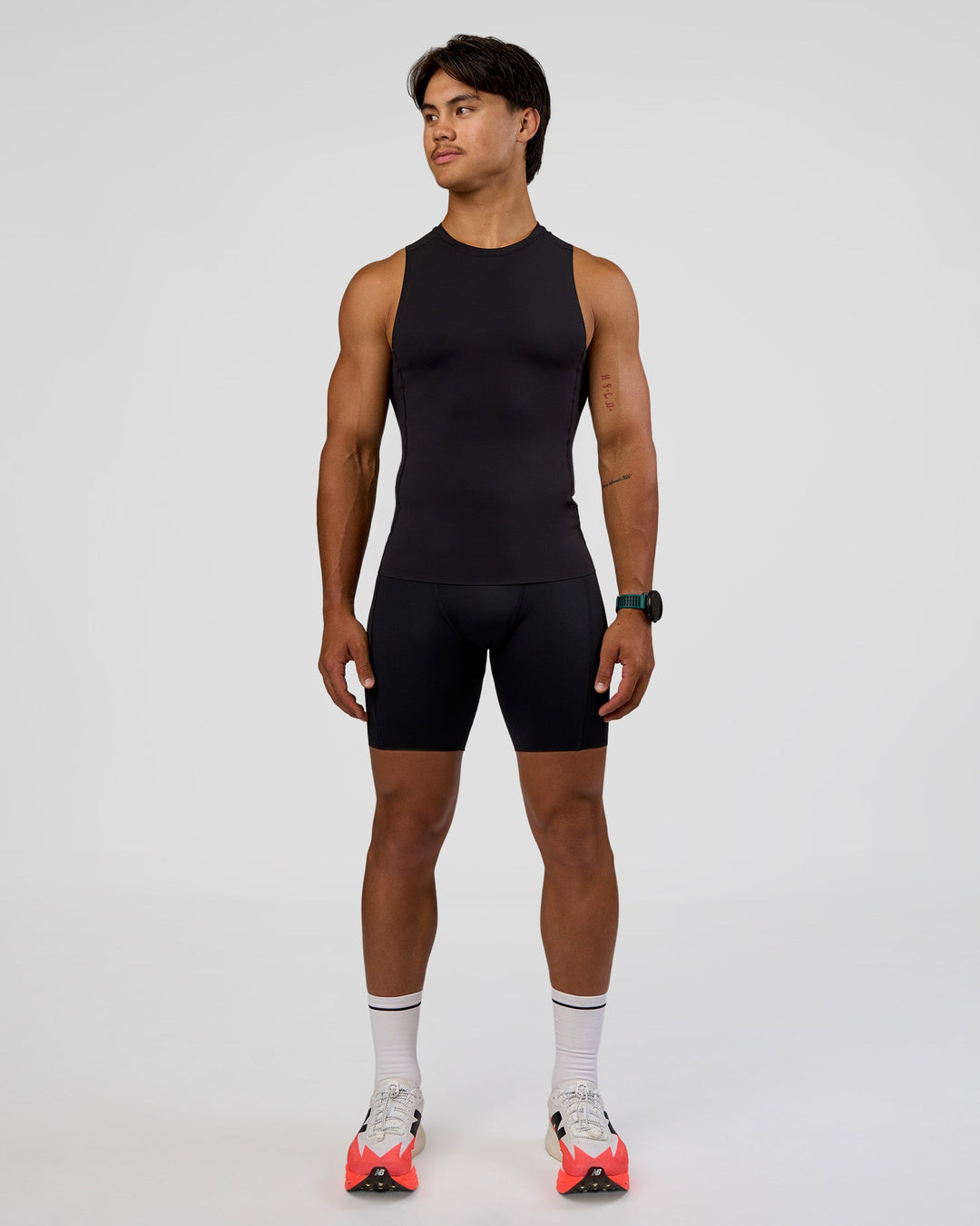 Man wearing BaseTech Tank - Black | Model:George | Size:M