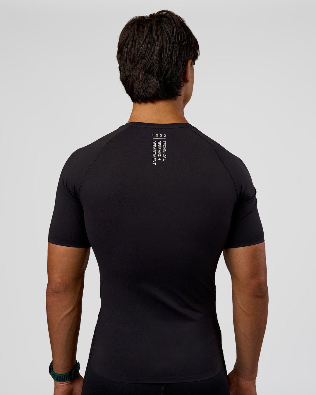 Man wearing BaseTech Tee - Black | Model:George | Size:M