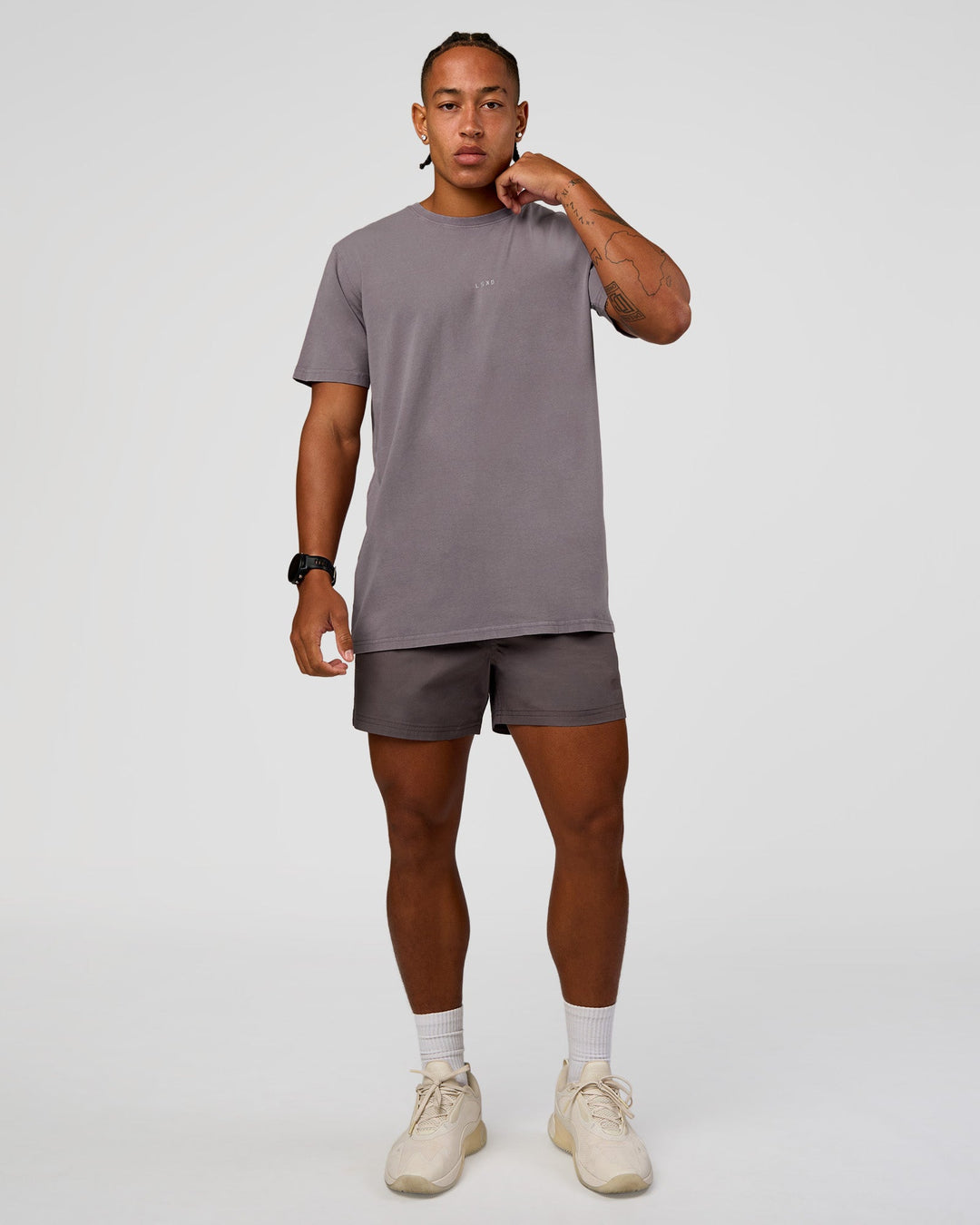 Man wearing Daily 5" Short - Duskstone | Model:Malebo | Size:M - view 3