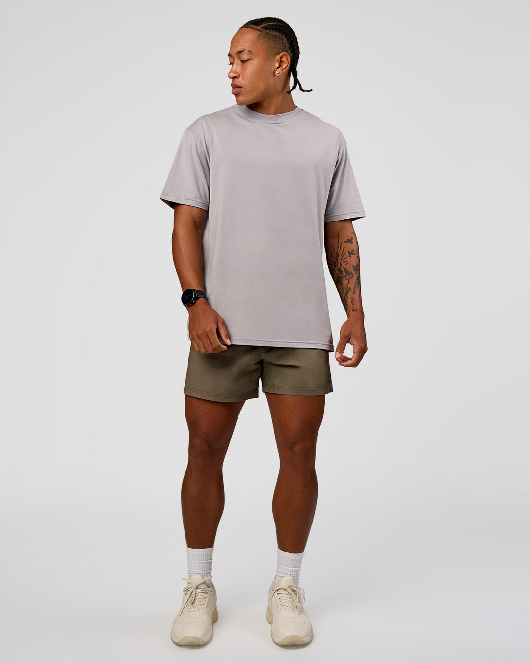 Man wearing Daily 5" Short - Walnut Grey | Model:Malebo | Size:M