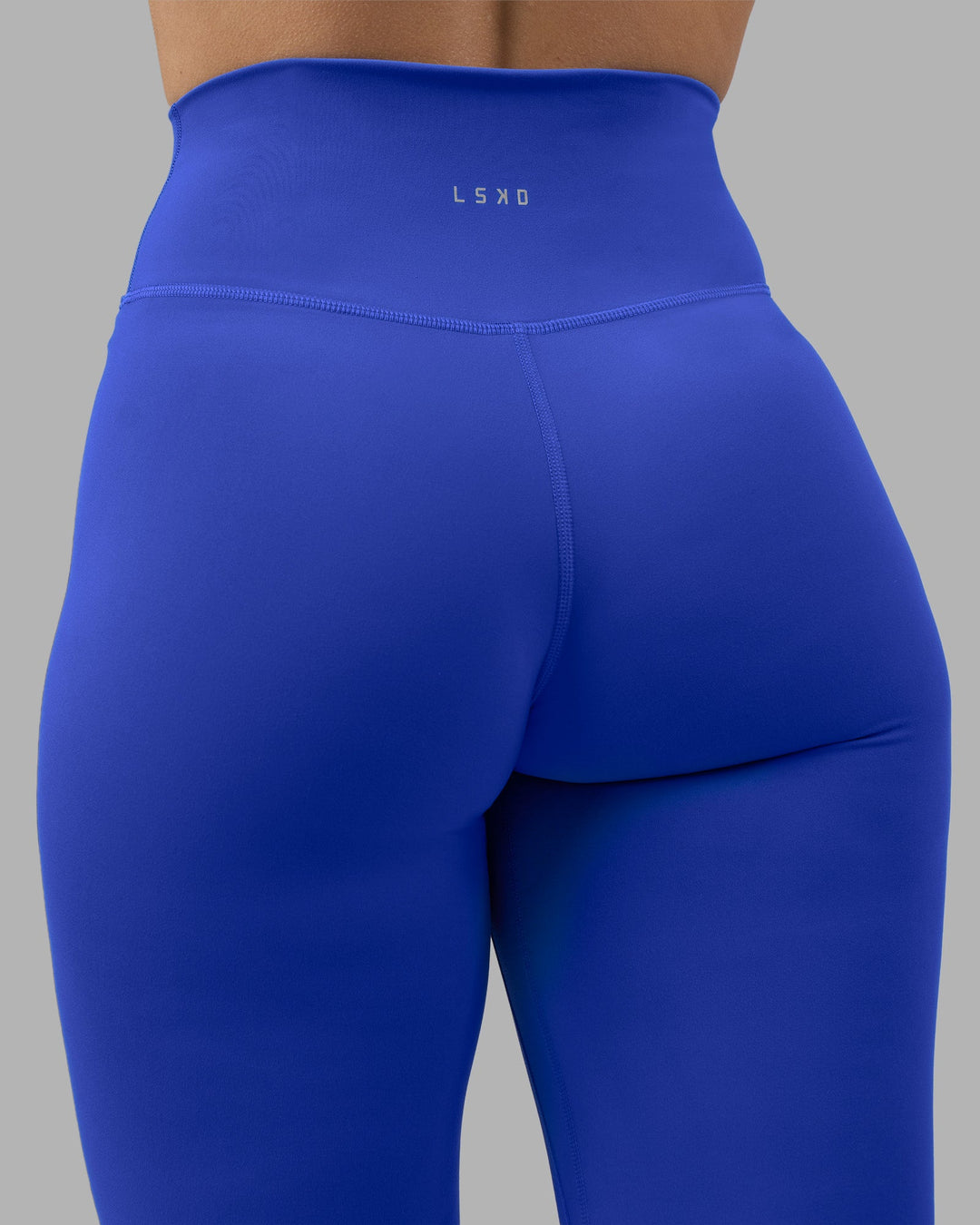 Woman wearing Fusion Ultra High-Rise Full Length Legging - Power Cobalt | Model:Amy | Size:M