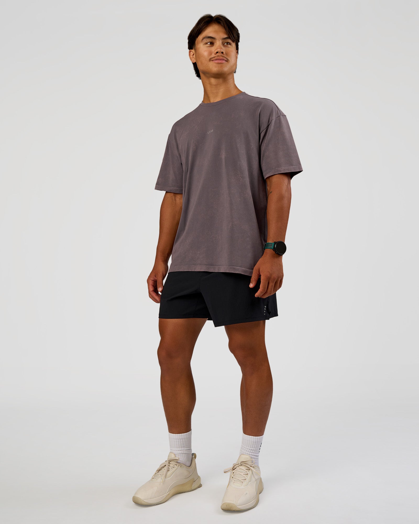 Man wearing Power Oversized Tee - Duskstone Washed | Model:George | Size:M