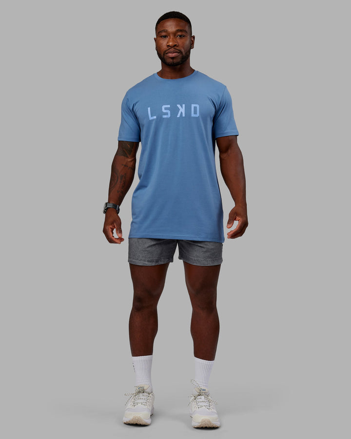 Man wearing Structure FLXCotton Tee - Elemental Blue-Arctic Blue
