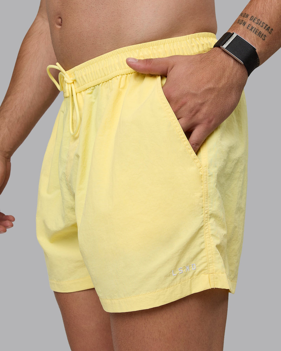 Man wearing Classic 5&quot; Shorts - Lemon