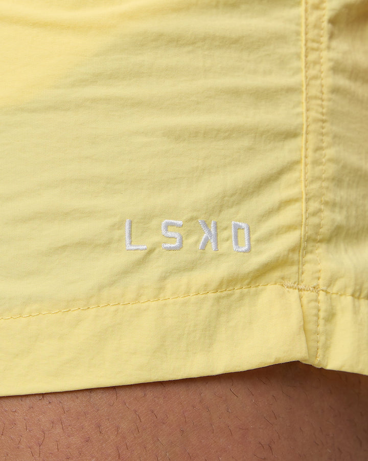 Man wearing Classic 5&quot; Shorts - Lemon
