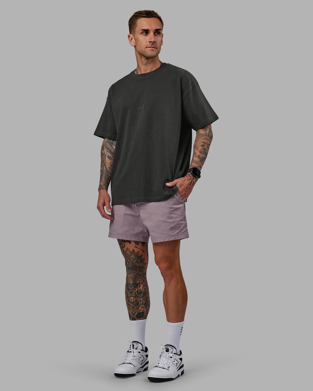 Man wearing Daily 5" Shorts - Grey Purple