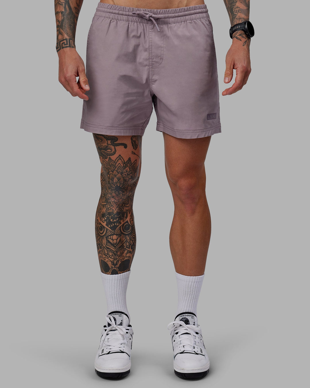 Man wearing Daily 5&quot; Shorts - Grey Purple