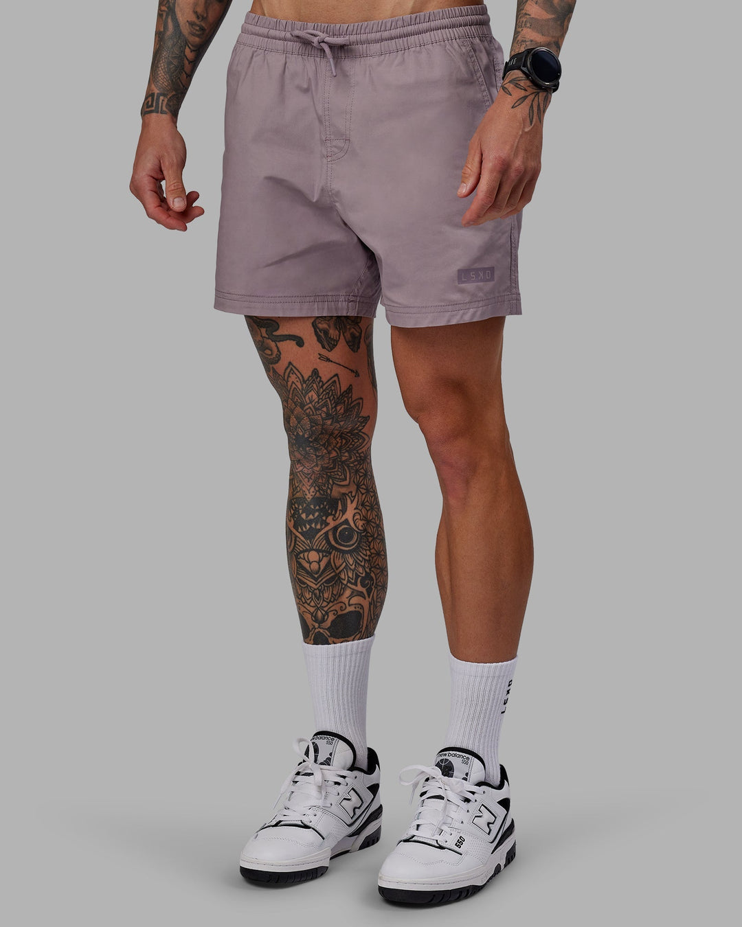 Man wearing Daily 5&quot; Shorts - Grey Purple