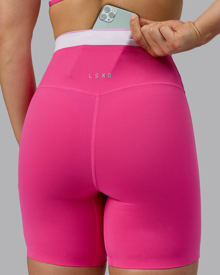 Excel Mid-Length Shorts - Ultra Pink
