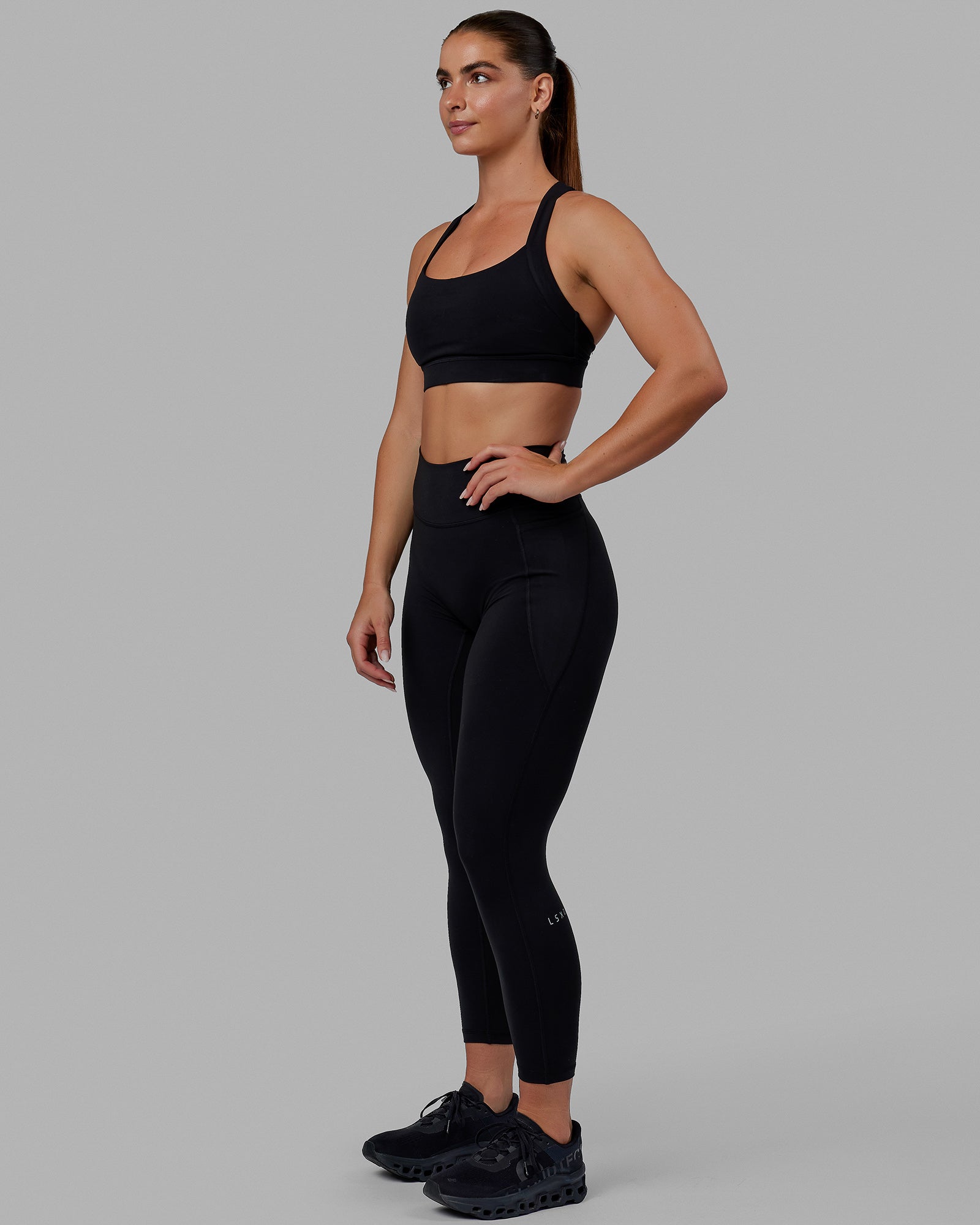 Woman wearing O.G. Fusion Ultra High-Rise 7/8 Legging Pockets - Black | Model:Annabelle | Size:S
