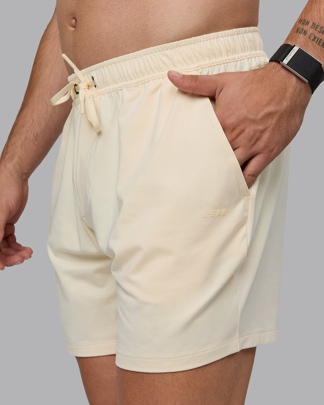 Man wearing Restore 6&quot; CloudFLX Shorts - Ivory