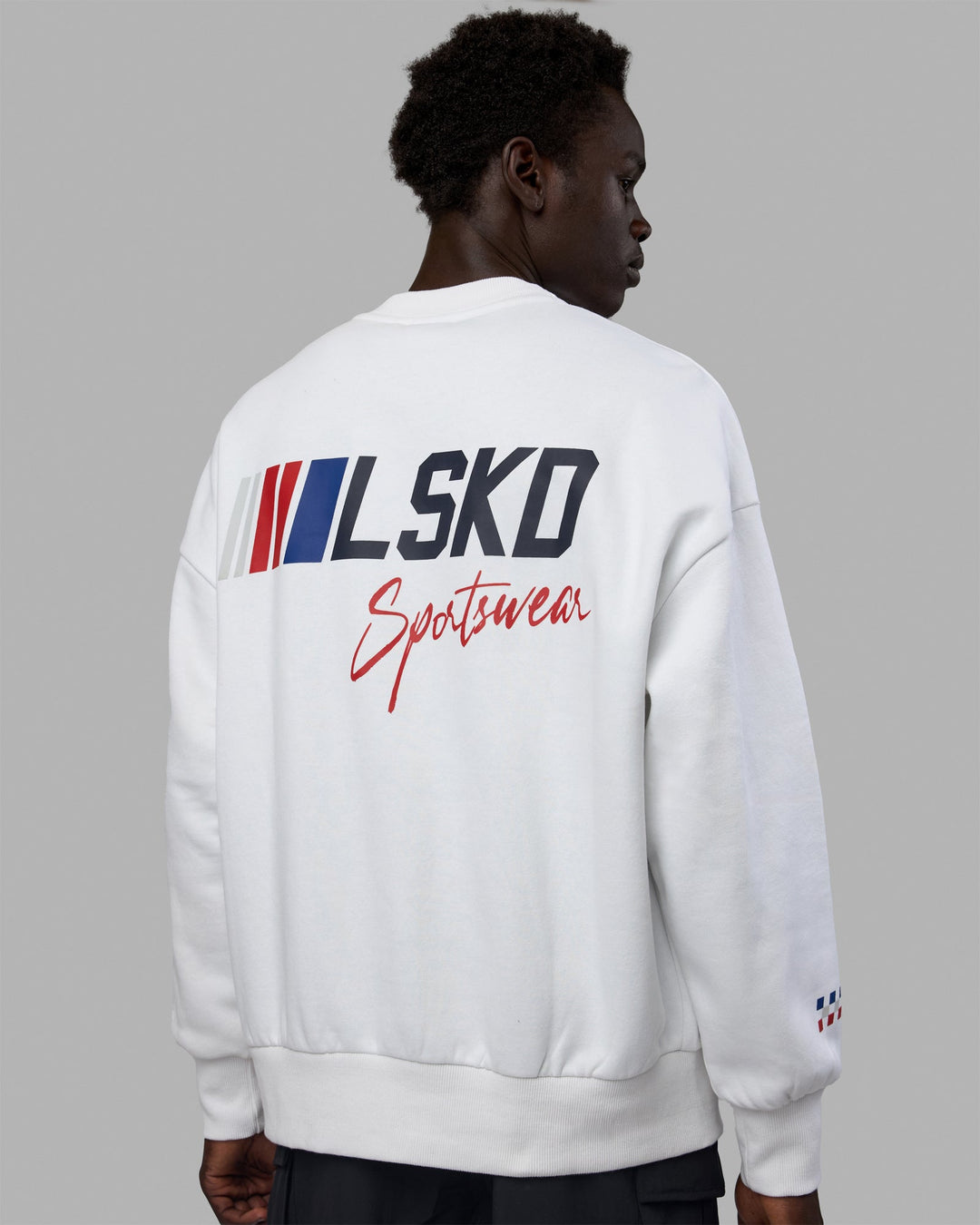 Man wearing Unisex Redline Sweater Oversize - White-Navy
