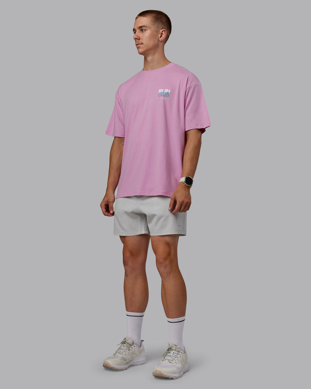 Man wearing Unisex Gone Running FLXCotton Tee Oversize - Bubblegum-Skyride