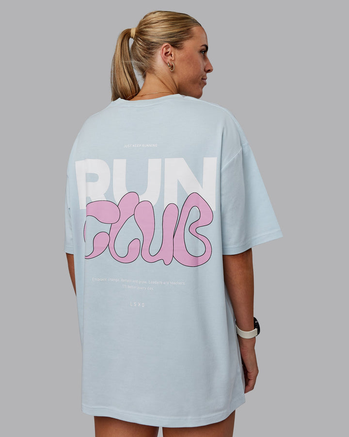 Woman wearing Unisex Gone Running FLXCotton Tee Oversize - Skyride-Bubblegum
