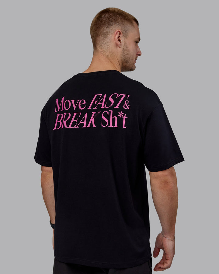 Man wearing Unisex VS5 FLXCotton Tee Oversize - Black-Fuschia Pink
