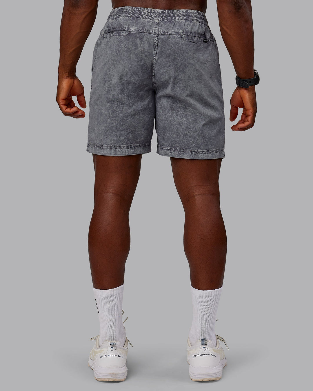 Man wearing Washed Daily 7&quot; Shorts - Circular Grey