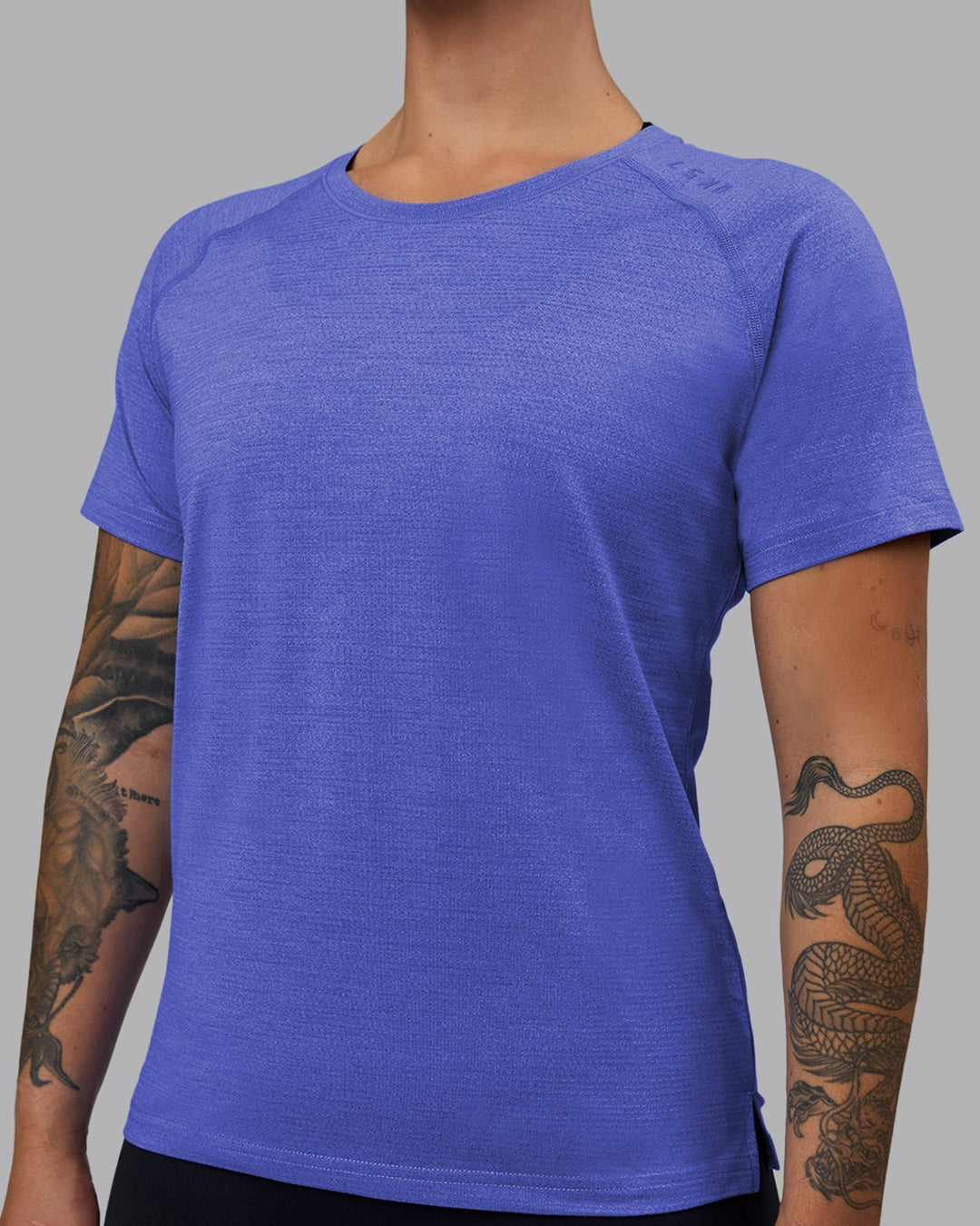 Women Wearing Perform VapourFLX Tee - Baja Blue Marl