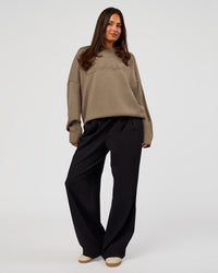 Woman wearing All Day Active Knitted Sweater - Taupe Ash | Model:Bianca | Size:S | Thumbnail Index: 4