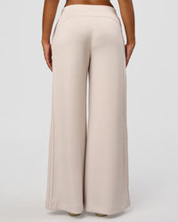 Woman wearing CF Elevate SoftTouch Pintuck Wide Leg Pant - Hot Chocolate | Model:Jordan | Size:S