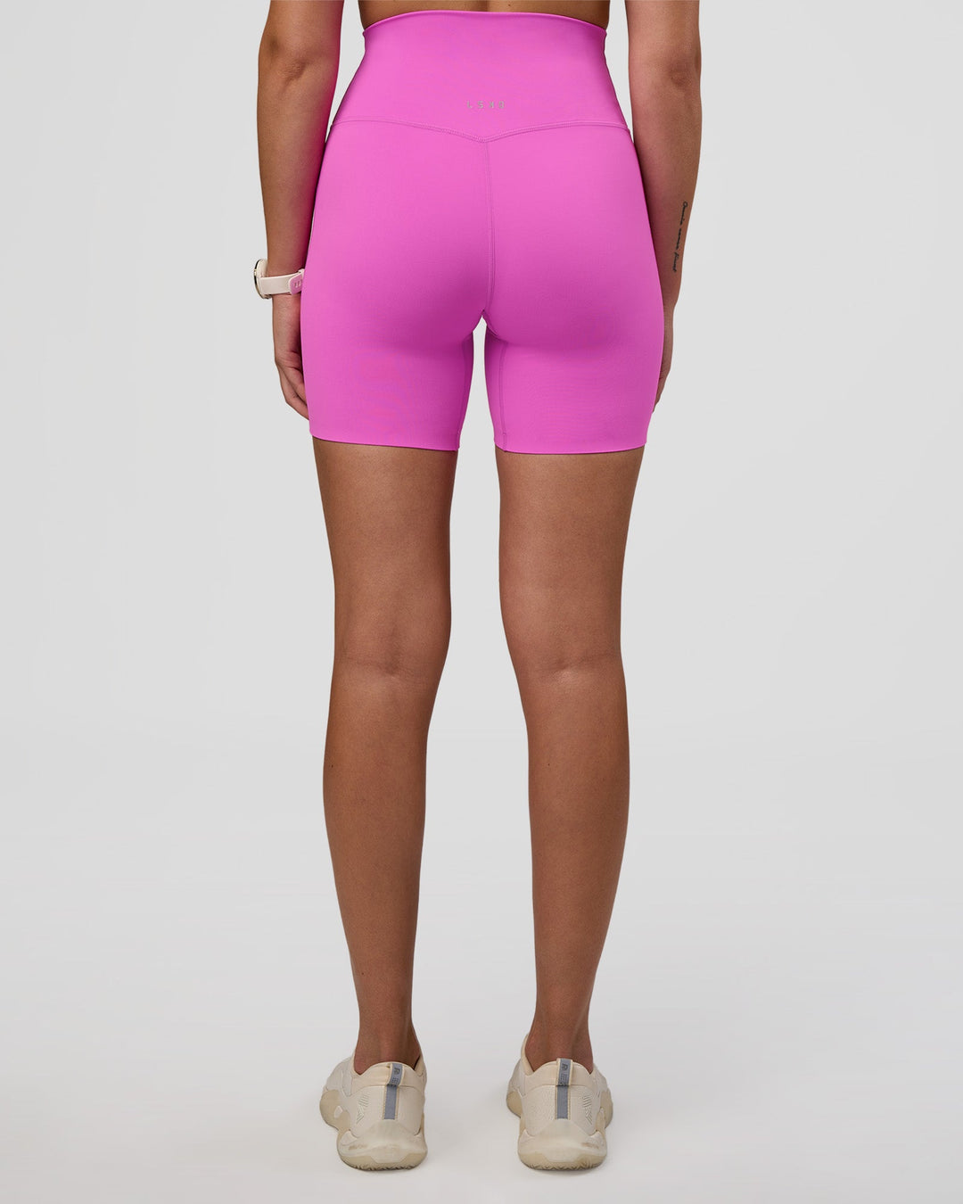 Woman wearing Elixir Ultra High-Rise 6" Short - Ultra Fuchsia | Model:Myrte | Size:S