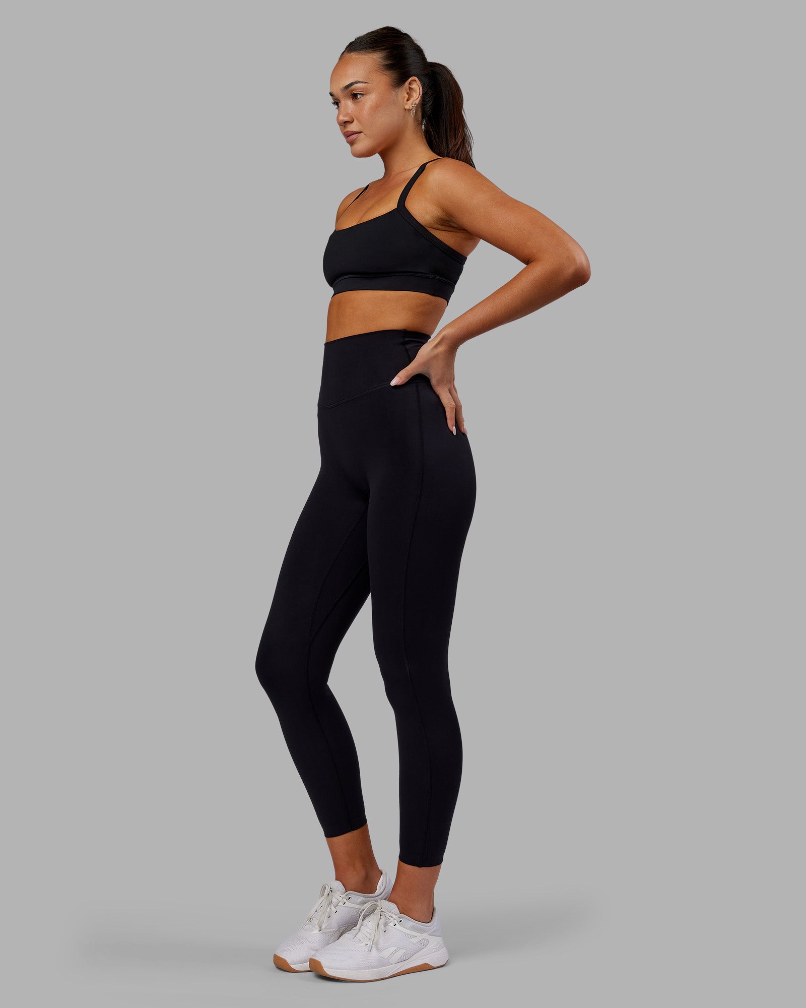 Elixir Ultra High-Rise 7/8 Legging - Black | LSKD – LSKD US