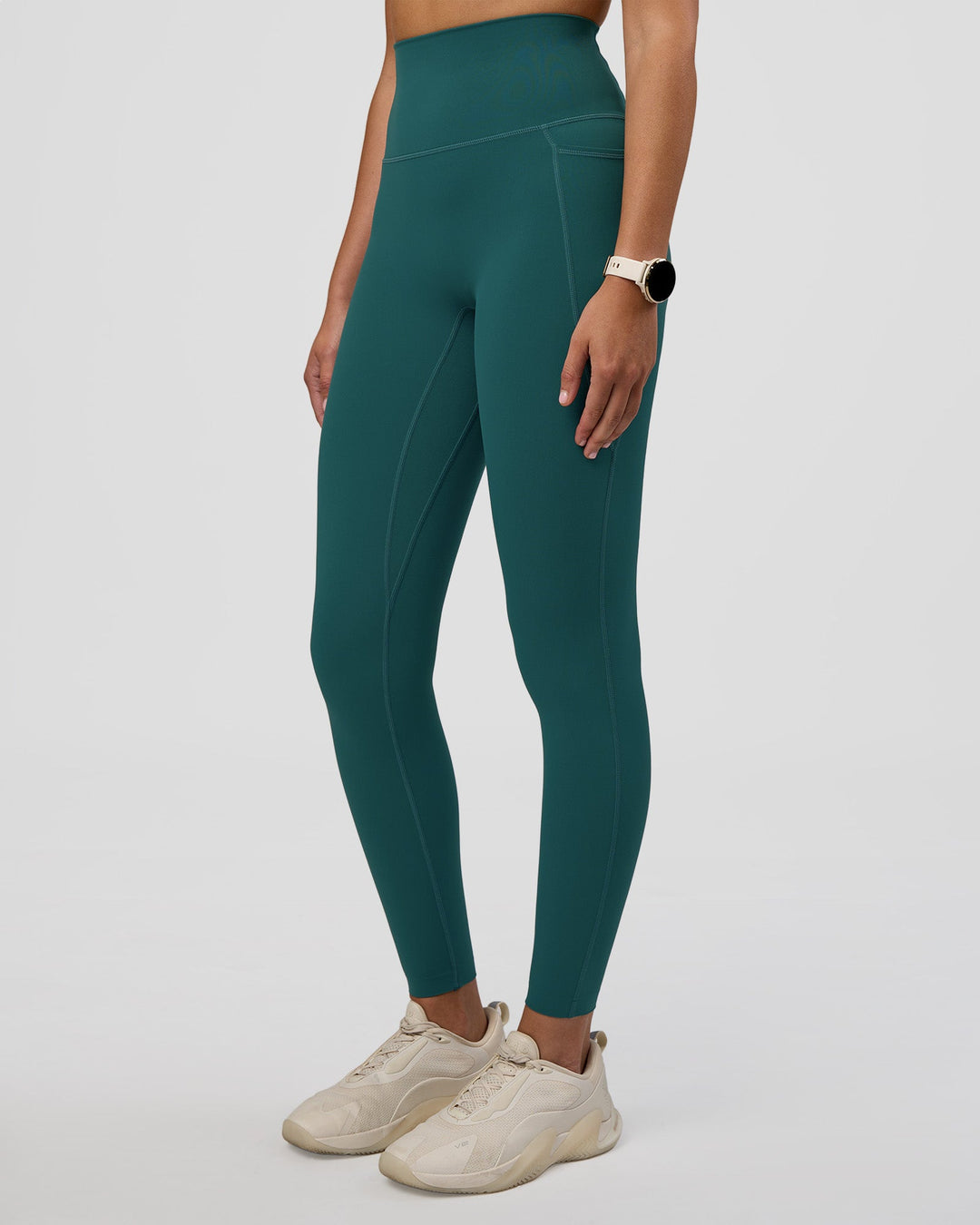 Woman wearing Elixir Ultra High-Rise Full Length Legging Pockets - Transformative Teal | Model:Myrte | Size:S