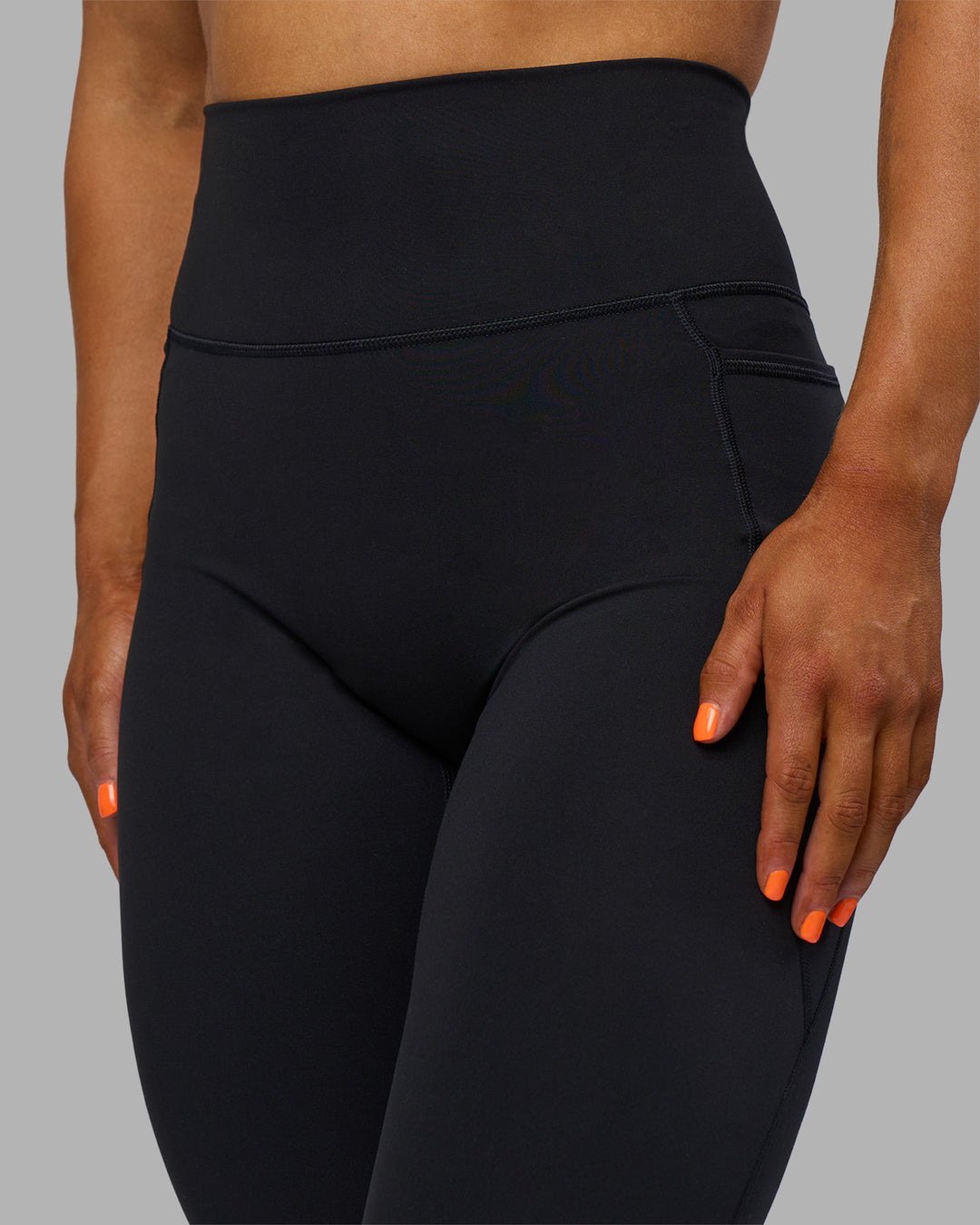 Woman wearing Fusion Ultra High-Rise Full Length Legging Pockets - Black | Model:Georgia | Size:S