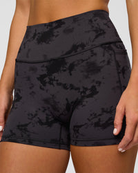 Woman wearing Fusion Ultra High-Rise 4" Short Pockets - Black Tie Dye | Model:Amity | Size:S | Thumbnail Index: 5