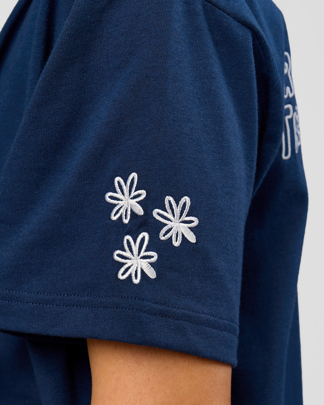 Woman wearing GG Heavyweight Oversized Tee - Future Navy | Model:Grace | Size:S